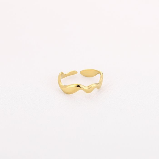 Gold Wave Ring